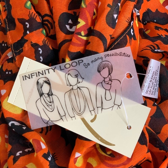 Halloween Infinity Loop Scarf Cats Pumpkins Bats - Picture 3 of 3